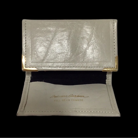 Vintage Princess Gardner Full Grain Cowhide 6-Key and Card Keeper,‎ Alabaster - Picture 2 of 9